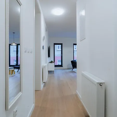 Modern Design With Parking *