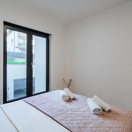 Modern Design With Parking サラエヴォ